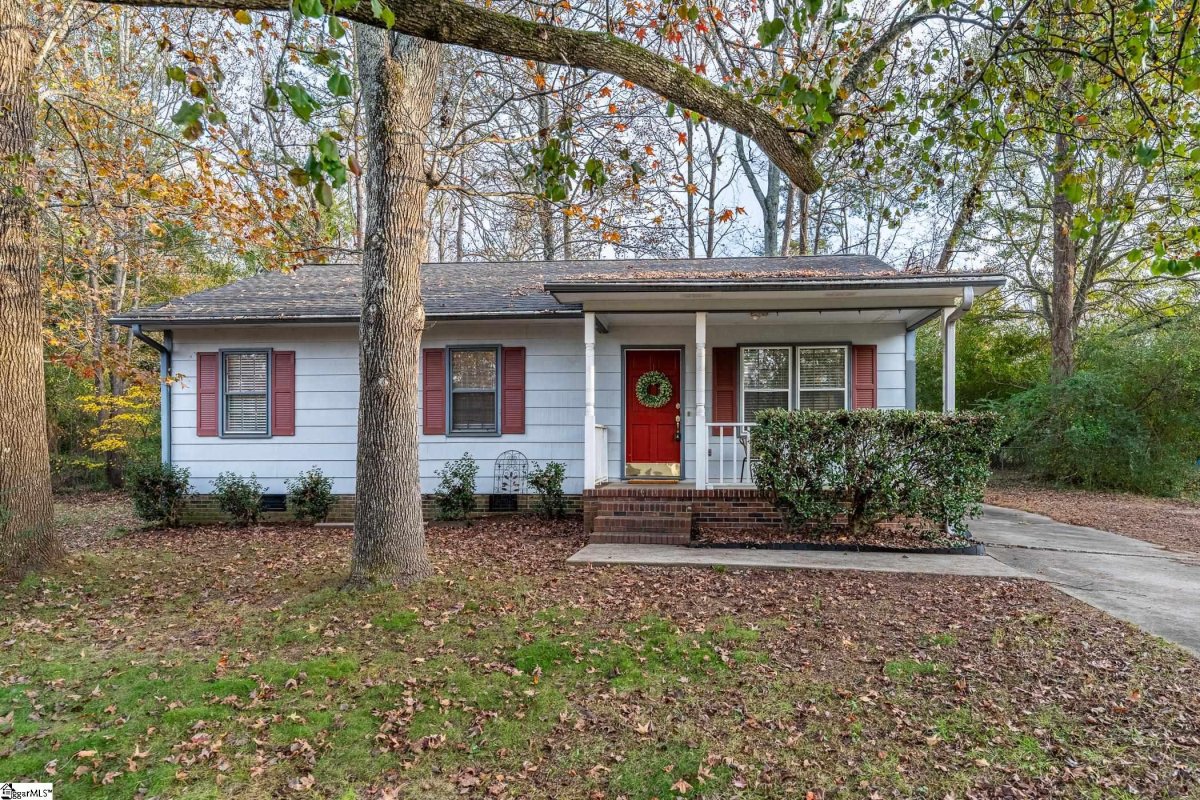 112 Lone Rock Court
