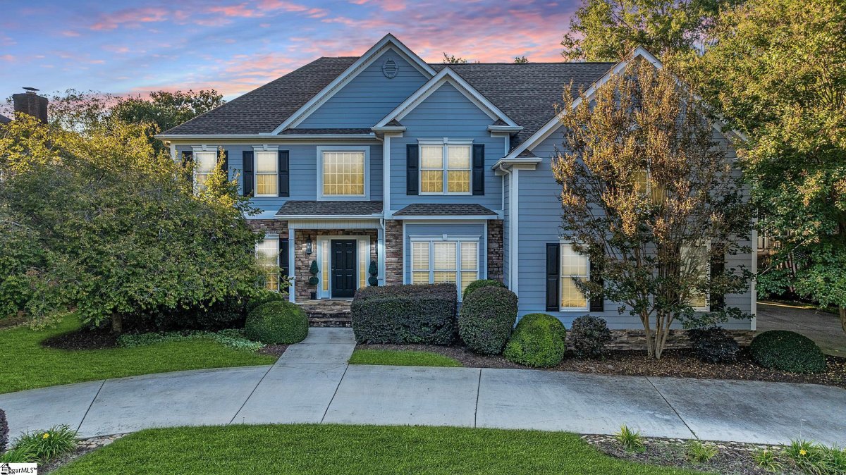 15 Red Fern Trail