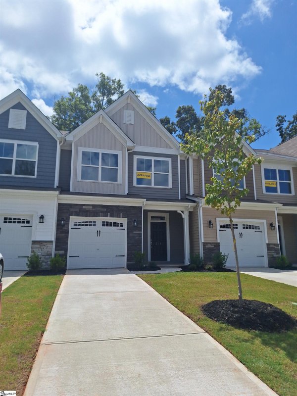 218 Brochaill Court