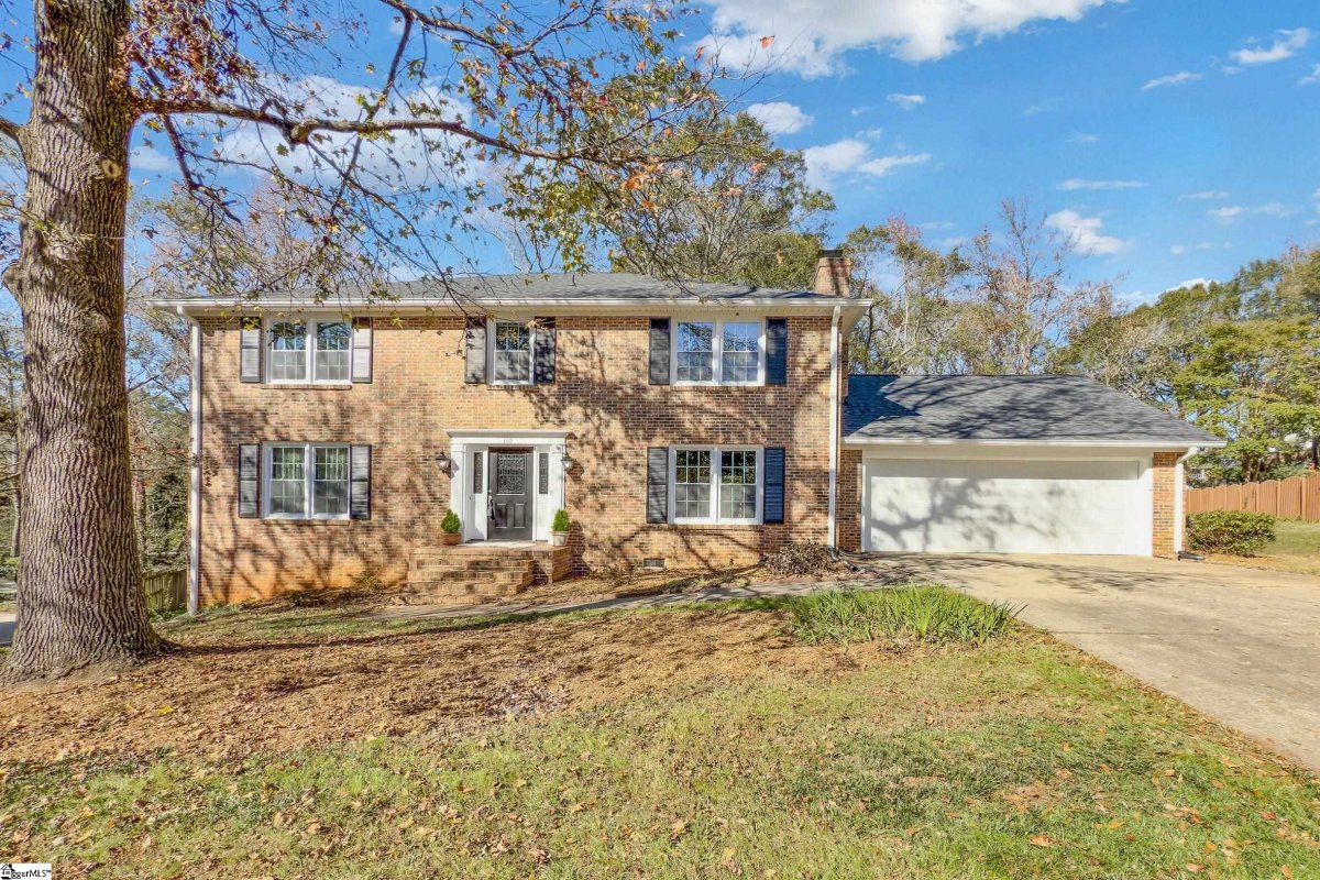 110 Cliffwood Court