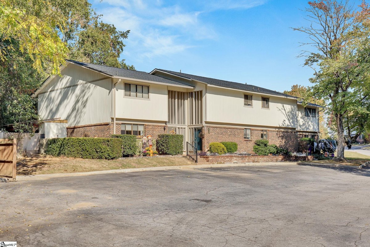 46 Briarglen Place
