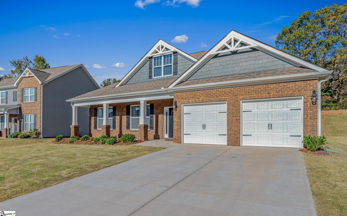 521 Fox Run Trail