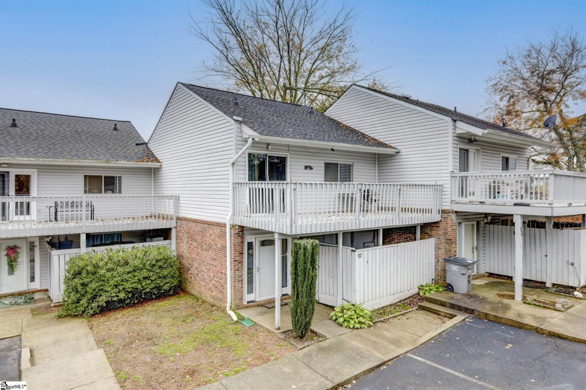 97 Topsail Court
