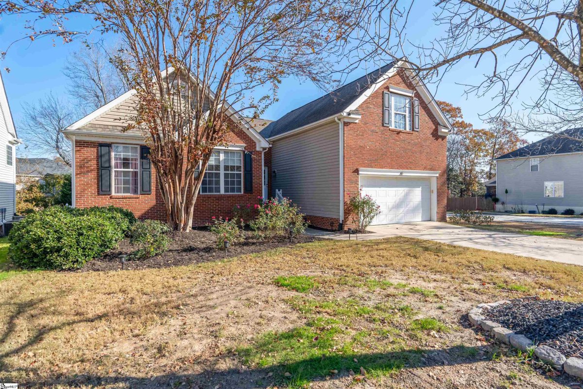 500 Kingsmoor Drive