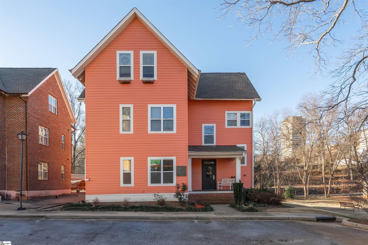 204 E Park Avenue 1201