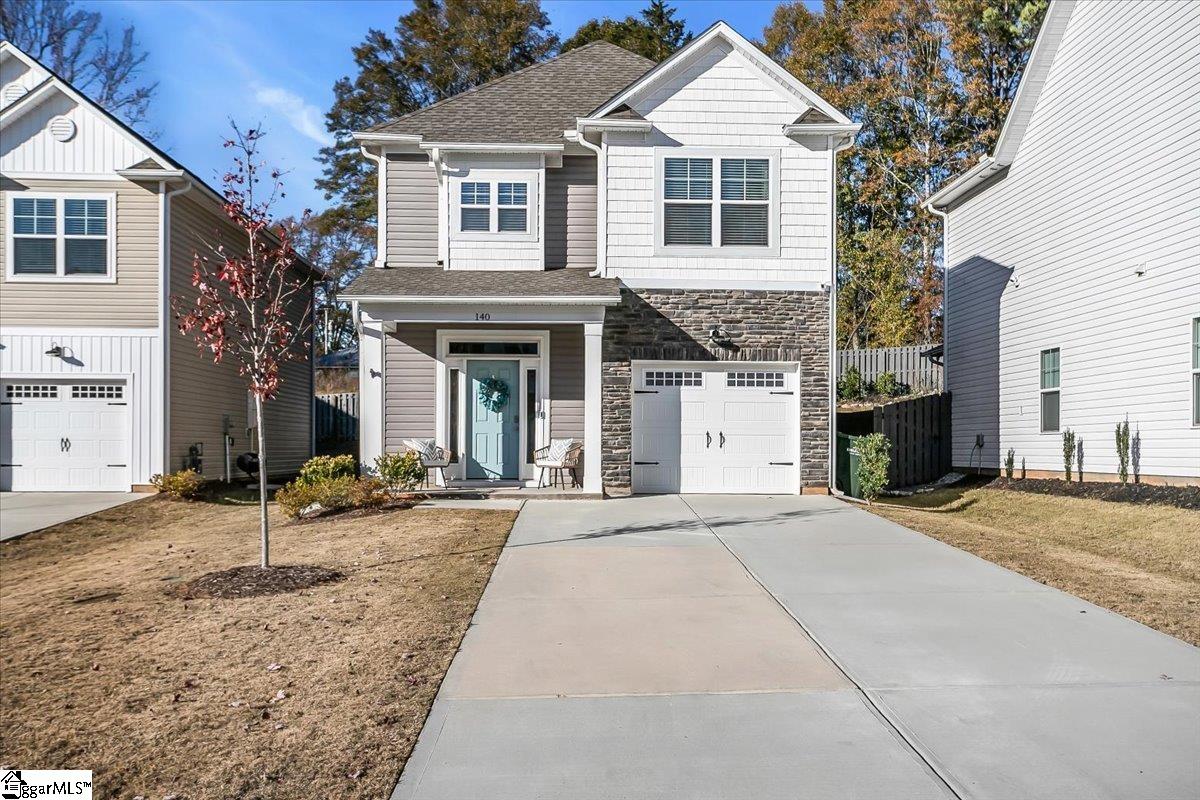 140 Highland Park Court