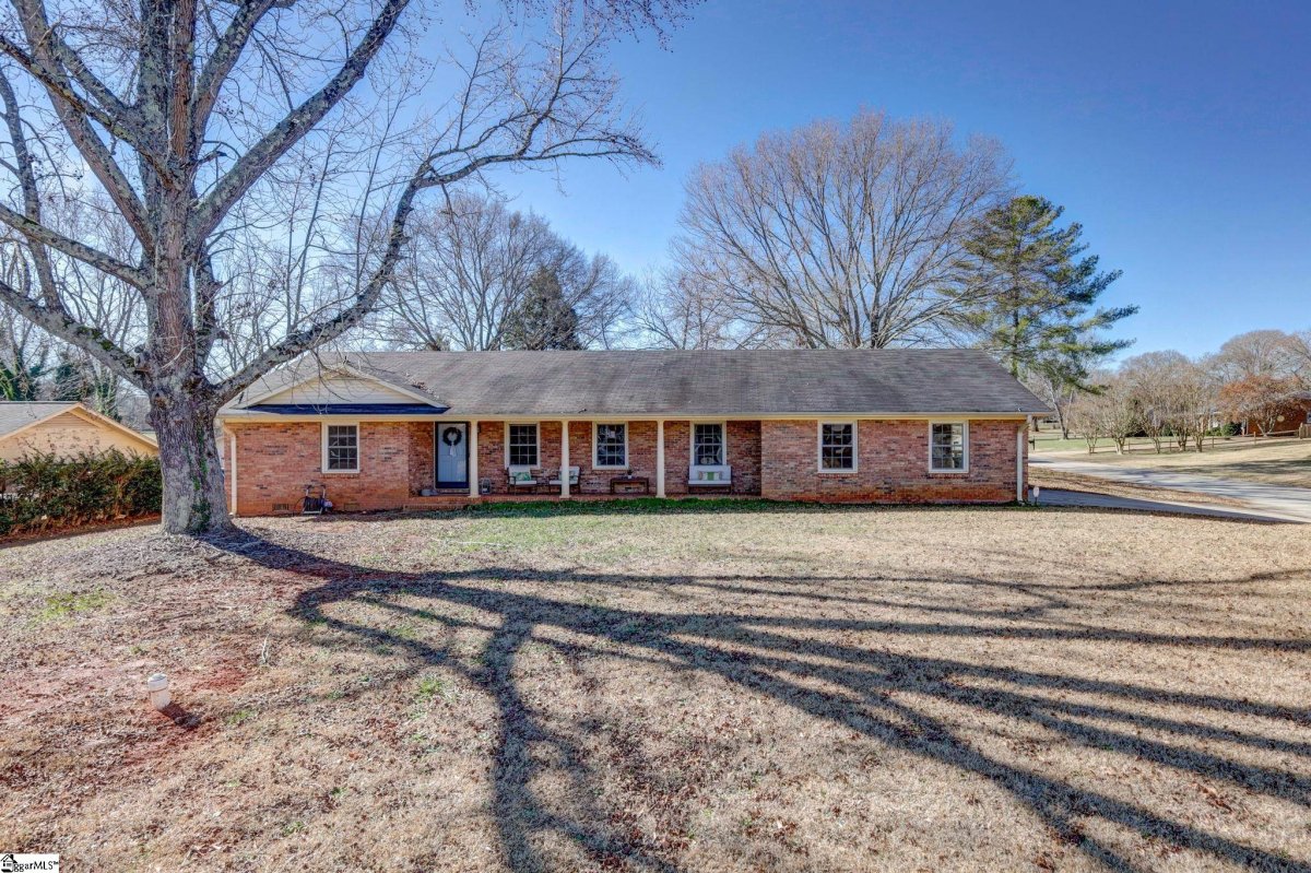 808 Thackston Drive