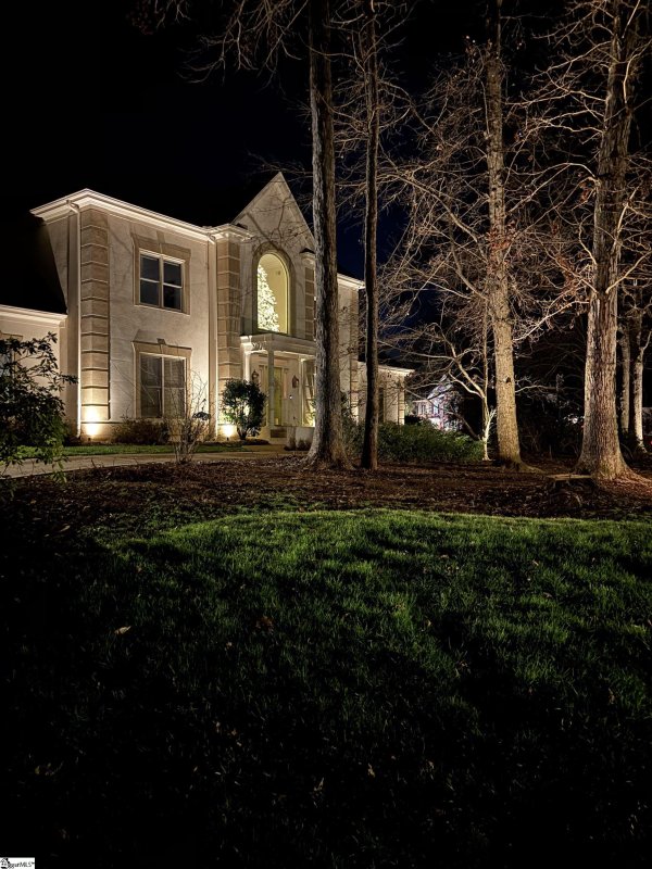 1012 River Walk Drive