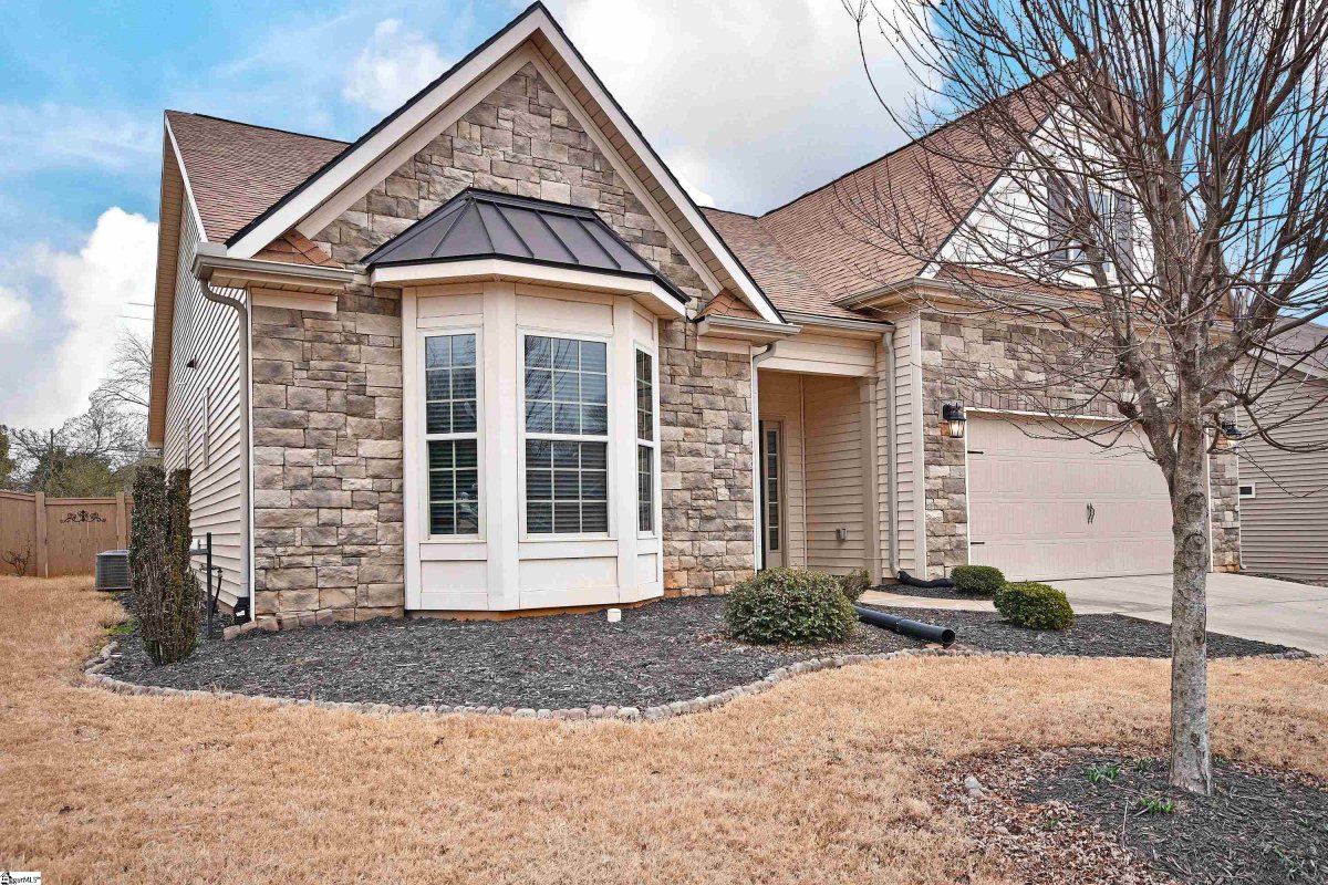 205 Evansdale Way