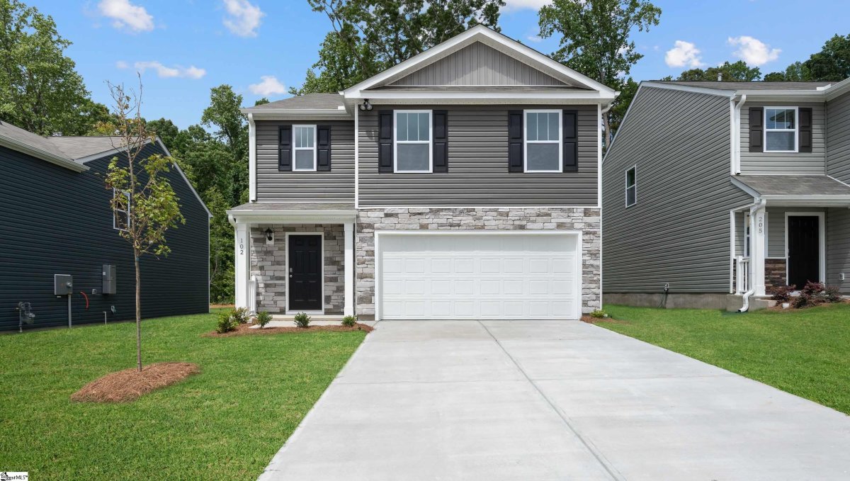 102 Licklog Court