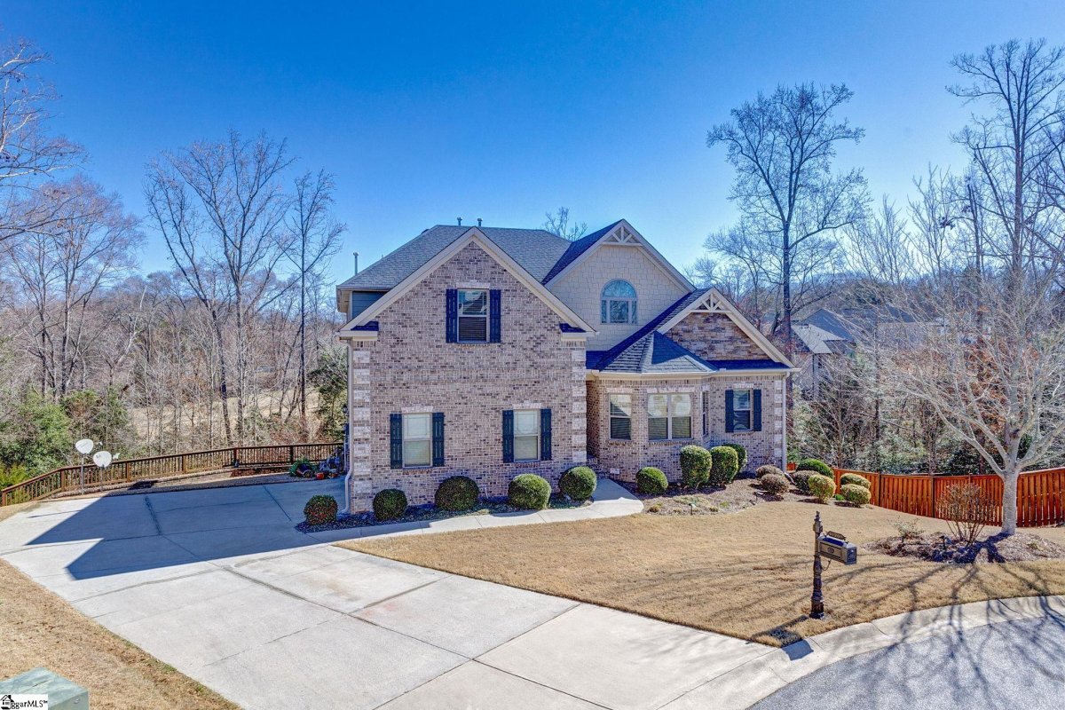 120 Versilia Lane
