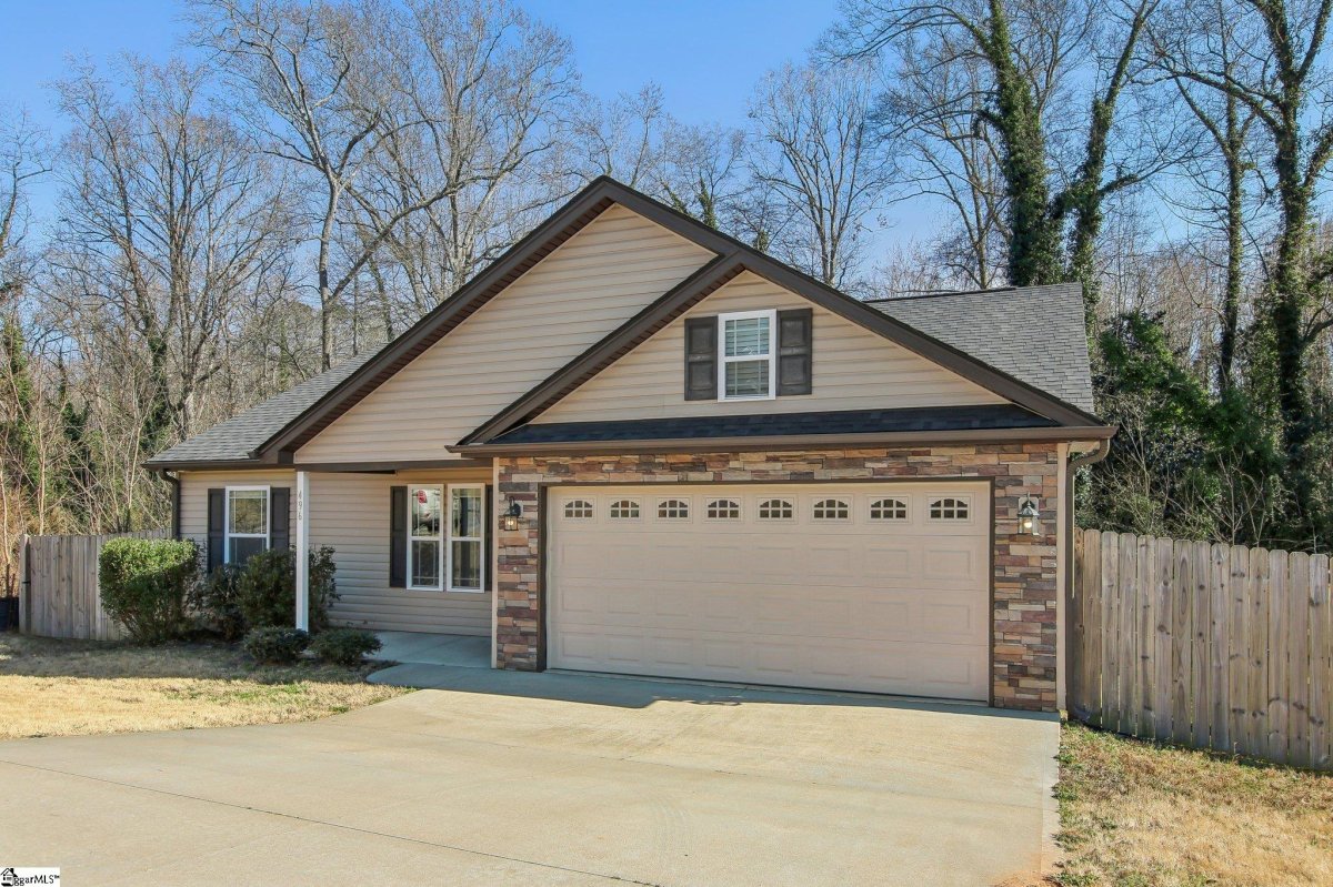 496 Blairwood Court