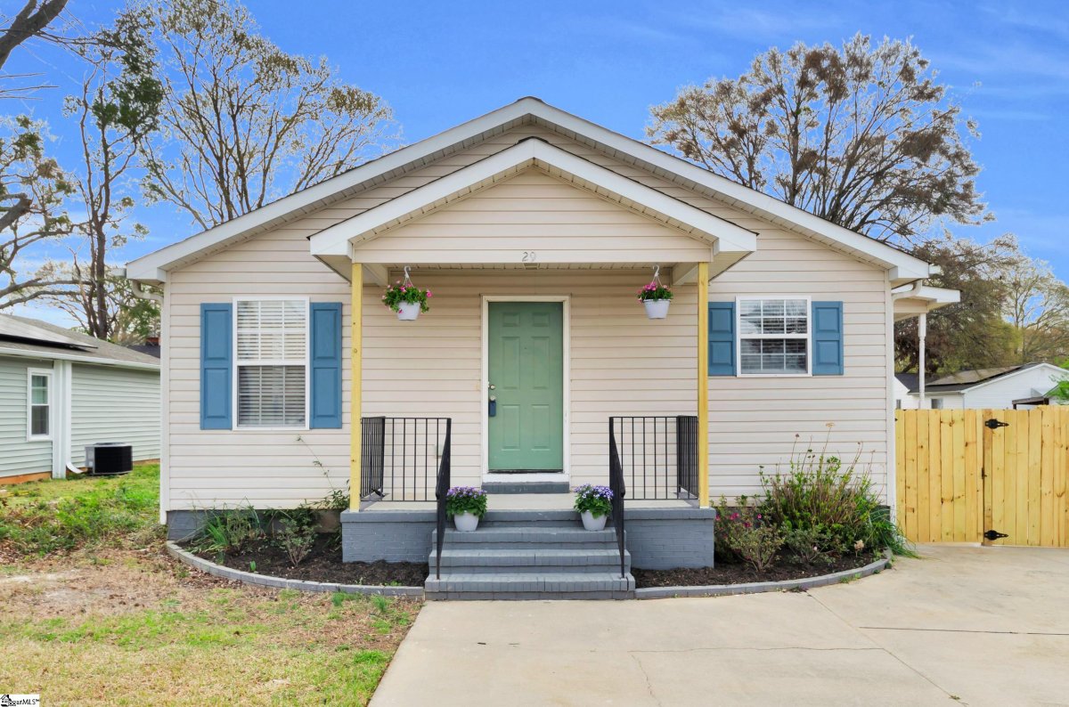 29 Landwood Avenue