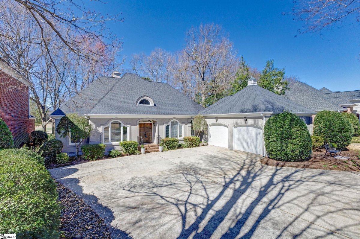 65 Latour Way
