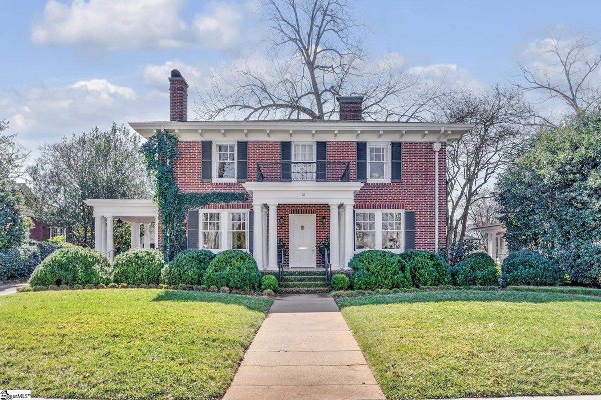 18 Crescent Avenue