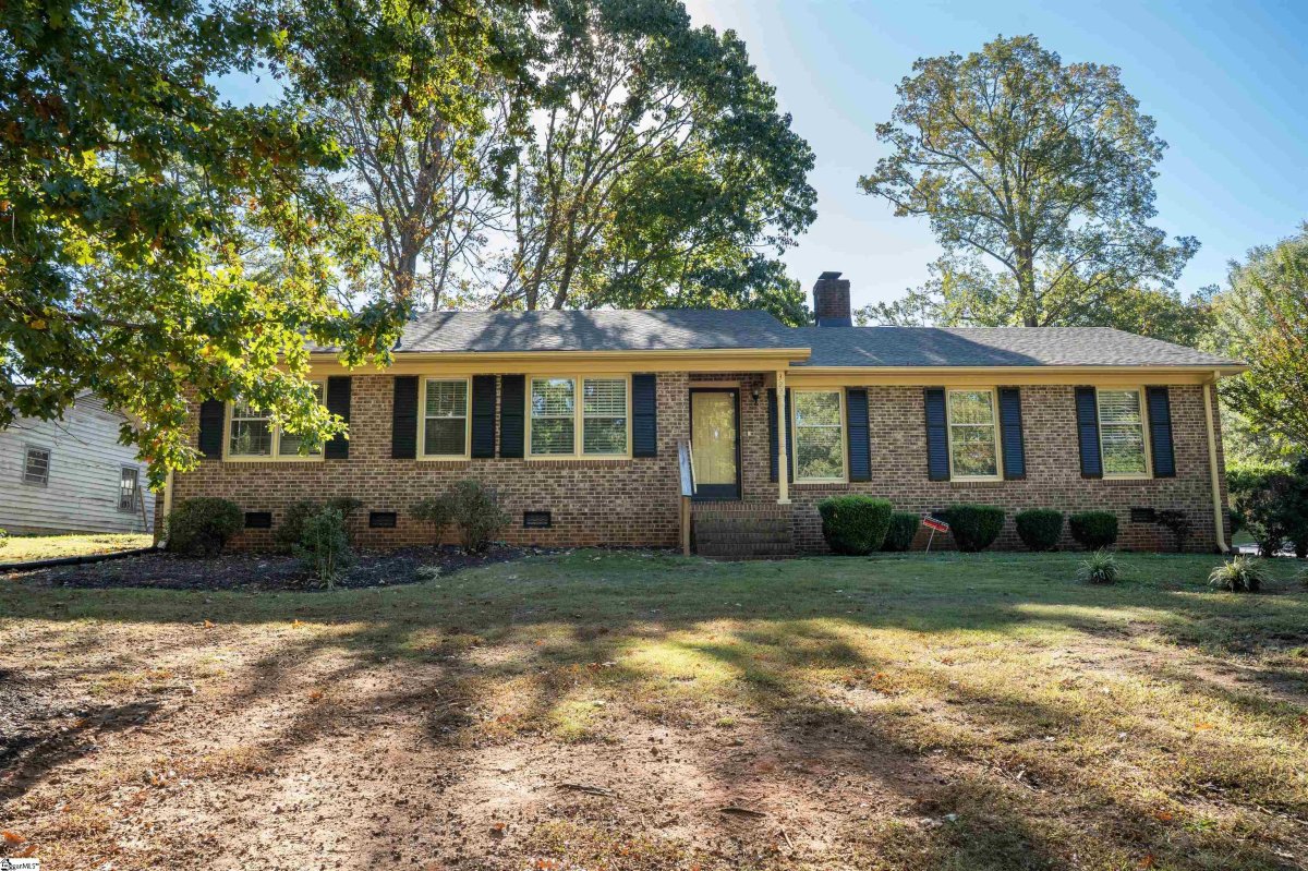 322 Seven Oaks Lane