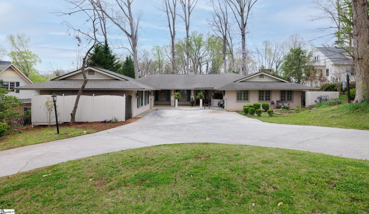 236 Riverside Drive