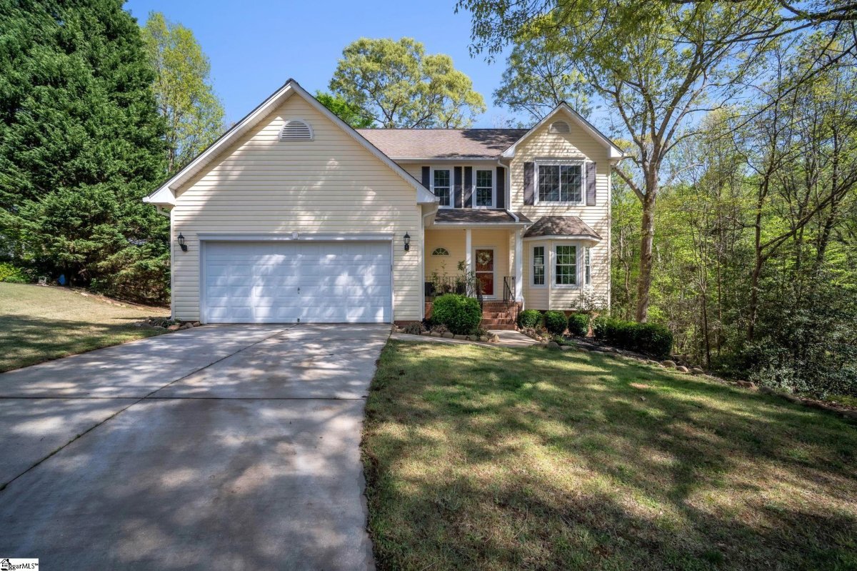 6 Seagrass Court