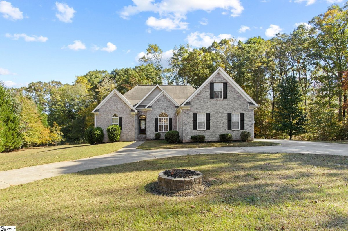 3 Yew Place