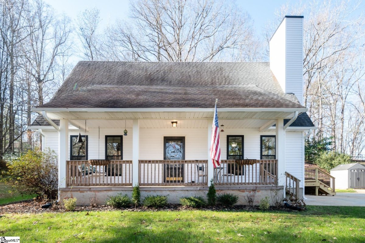 203 West Drive