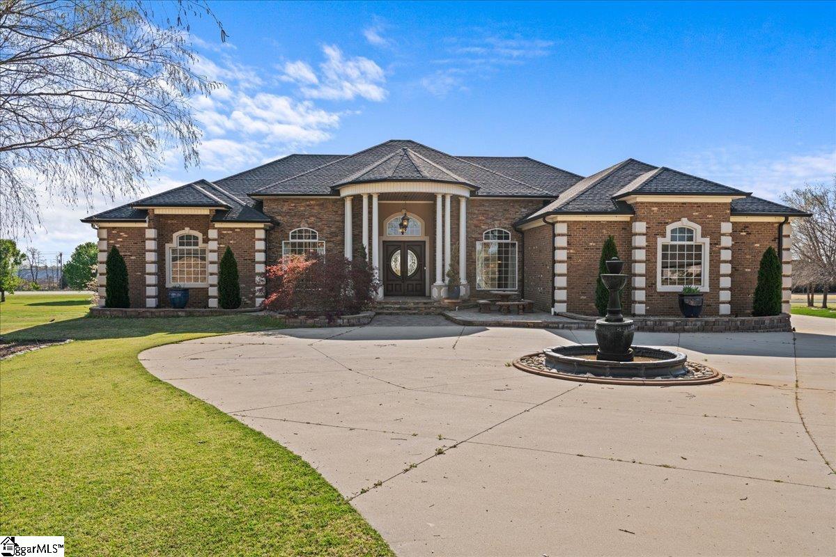 232 Vista Pointe Drive