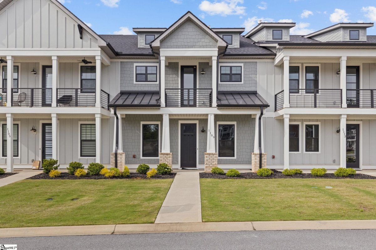 1109 Syrah Lane