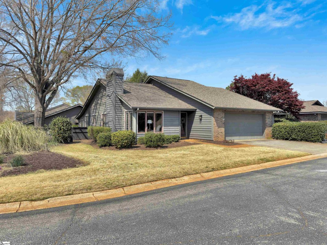 122 Tanager Circle