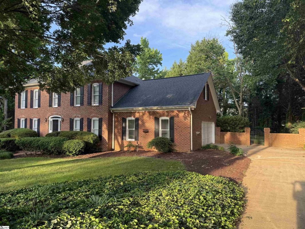 102 Quail Creek Lane