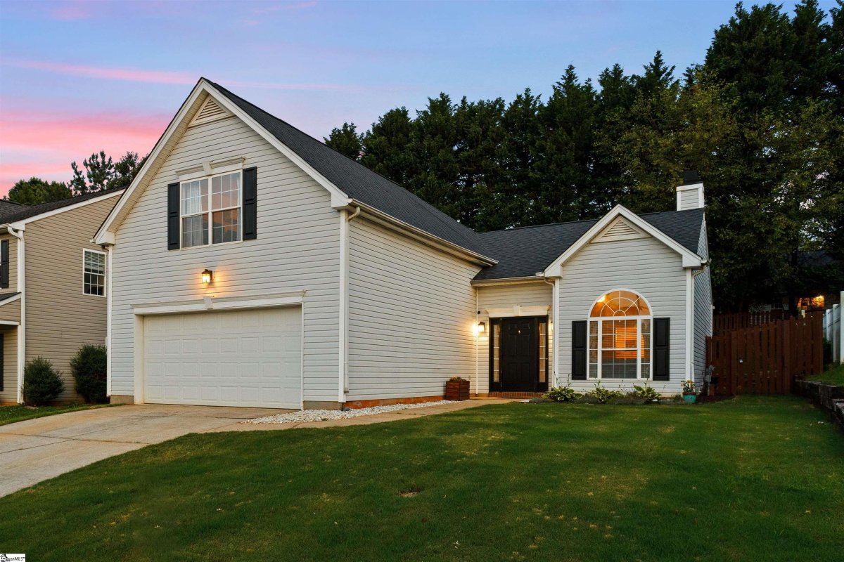 10 Valley Glen Court