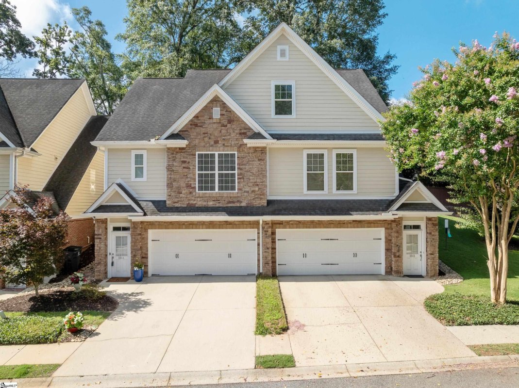 19 Edge Court Unit A