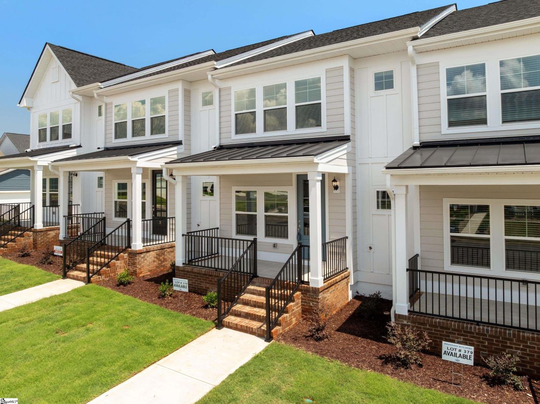 37 Leander Drive