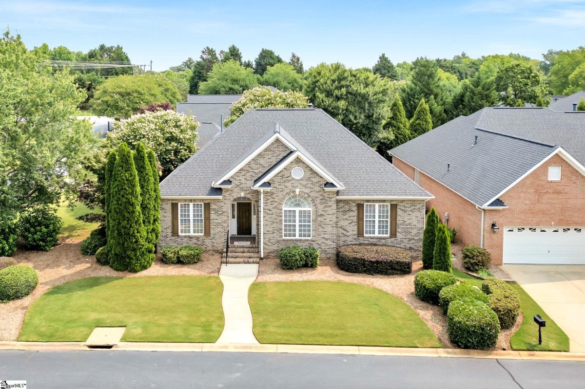 5 Fenland Drive