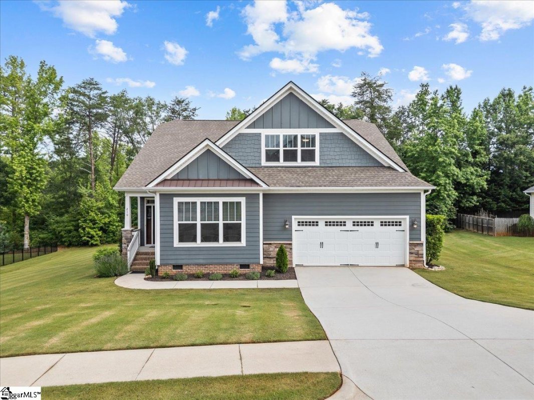 210 Grayson Drive