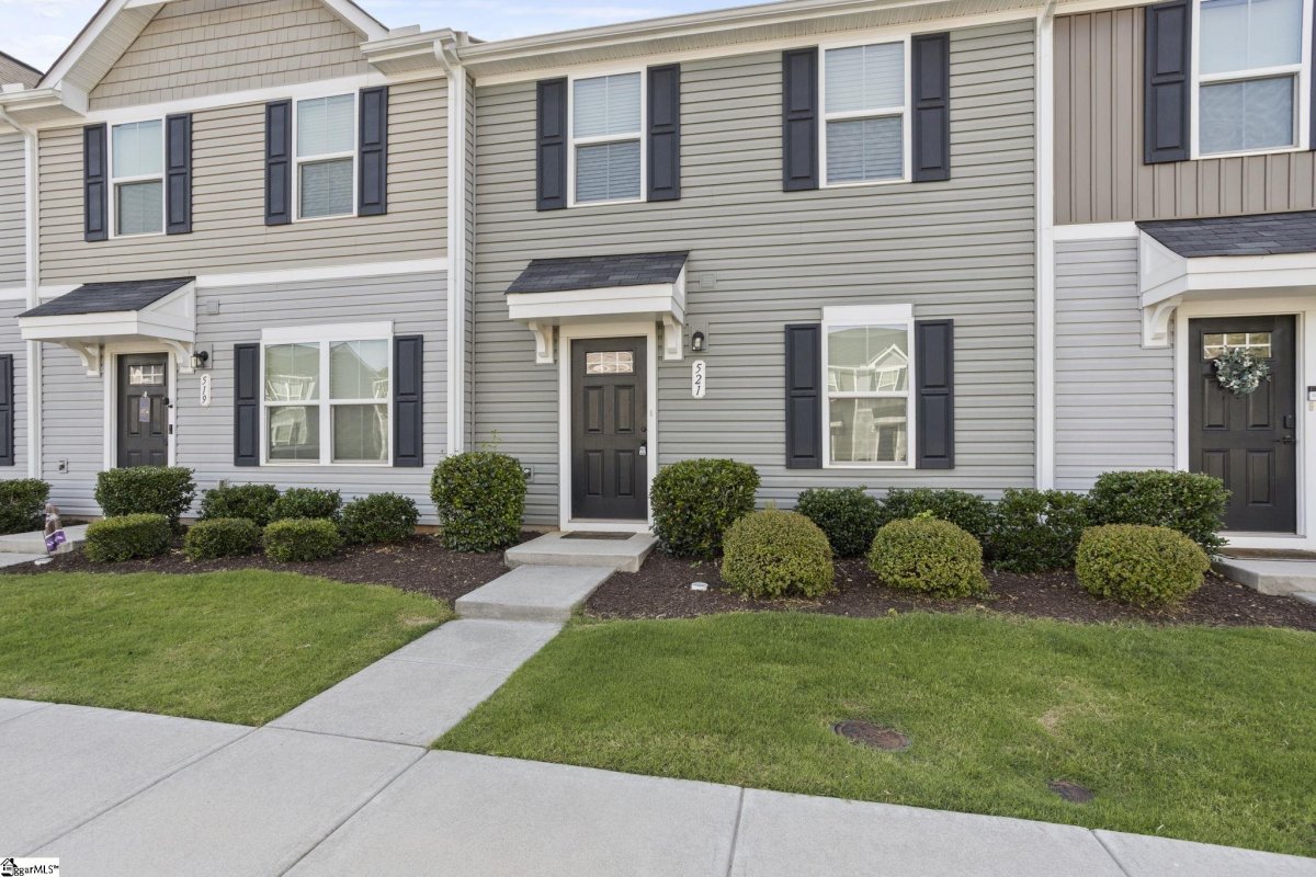 521 Hampton Townes Drive