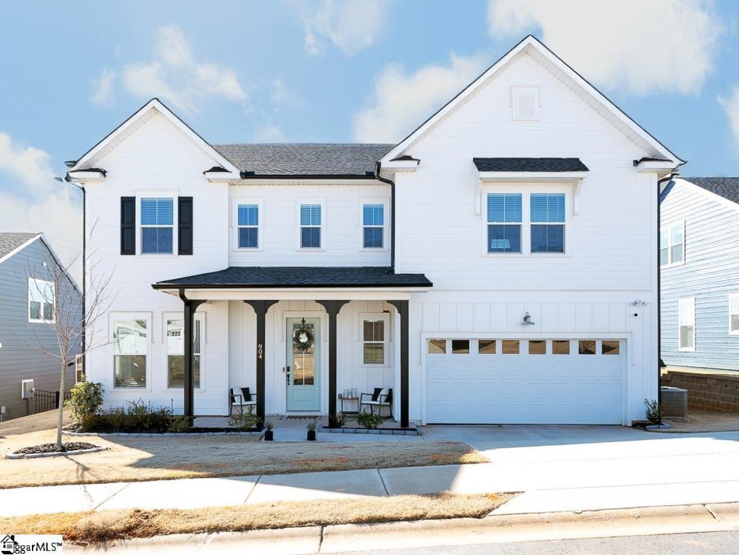 904 Novelty Drive