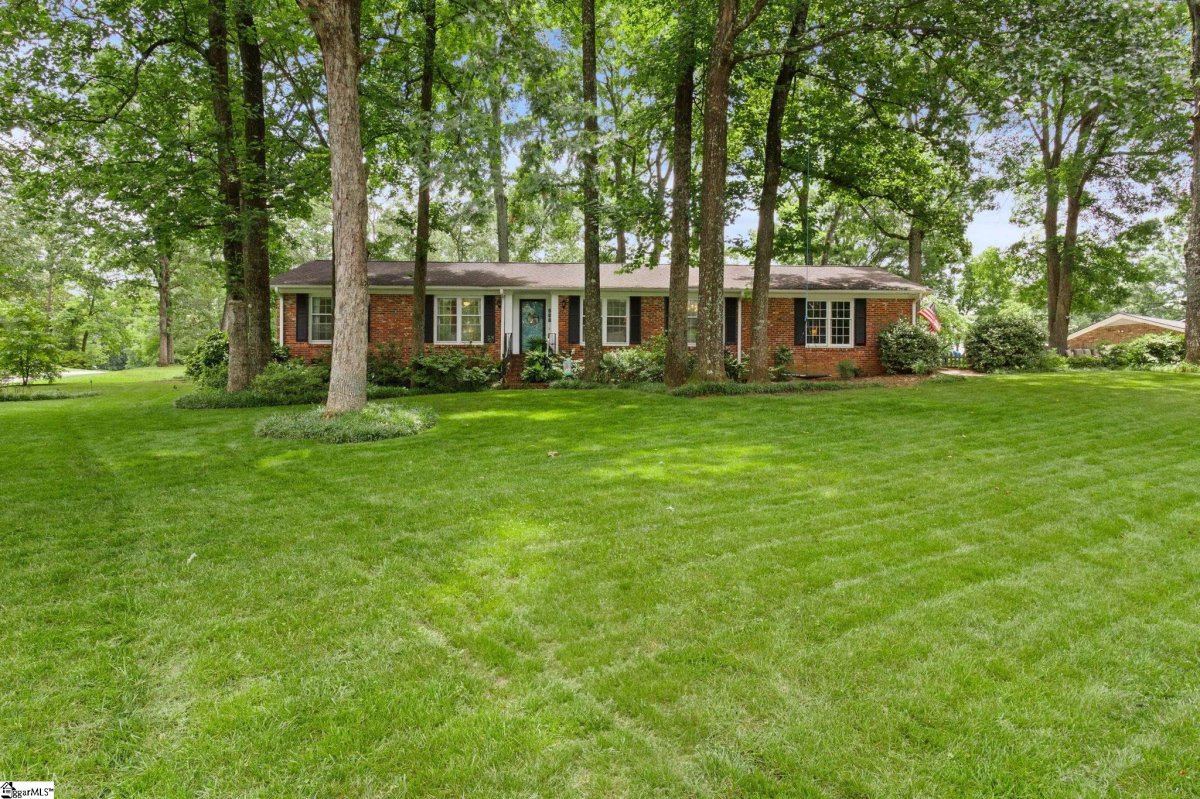 201 Rockbridge Road