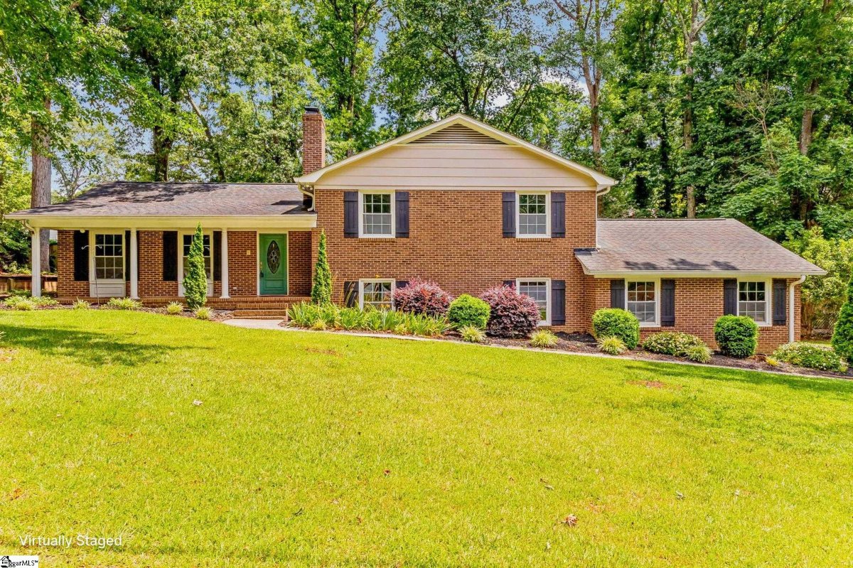 306 Kenilworth Drive