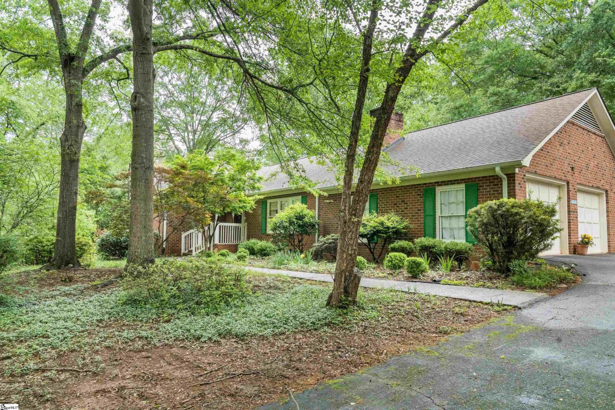 265 Hollis Drive