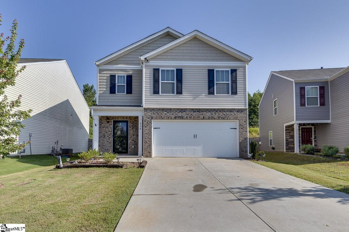 938 Ashwood Way