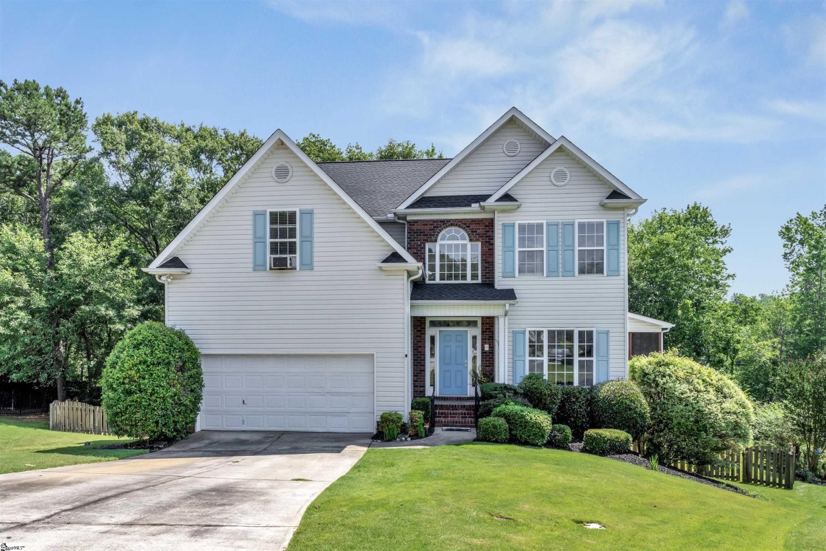 108 Sandtrap Court