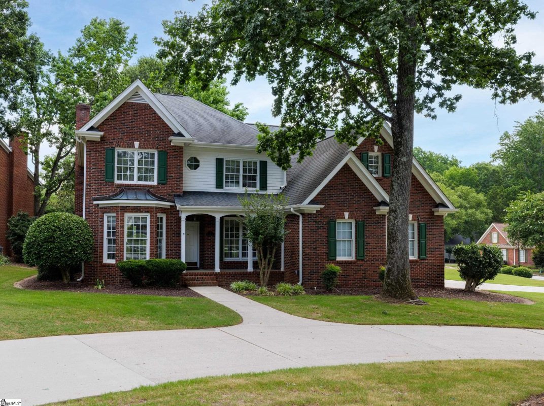 1 Red Fern Trail