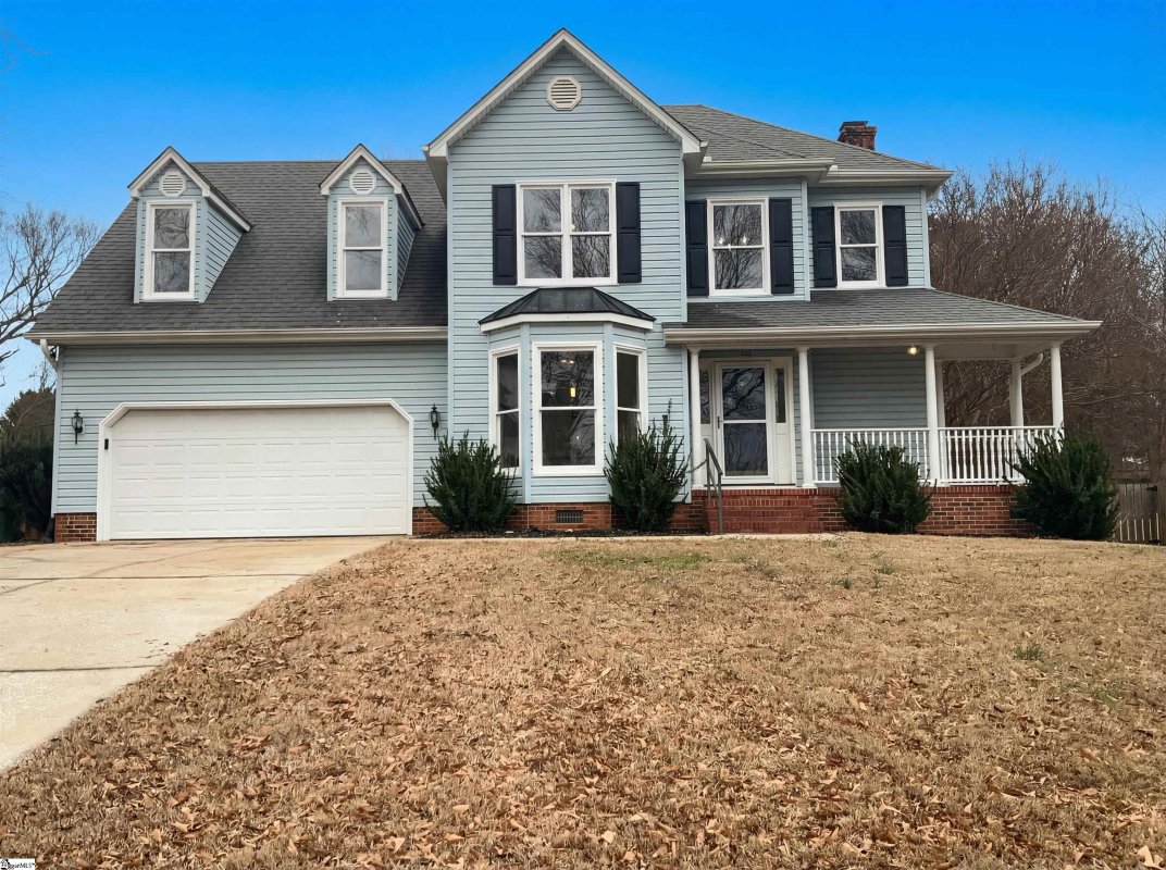 712 Spring Lake Loop