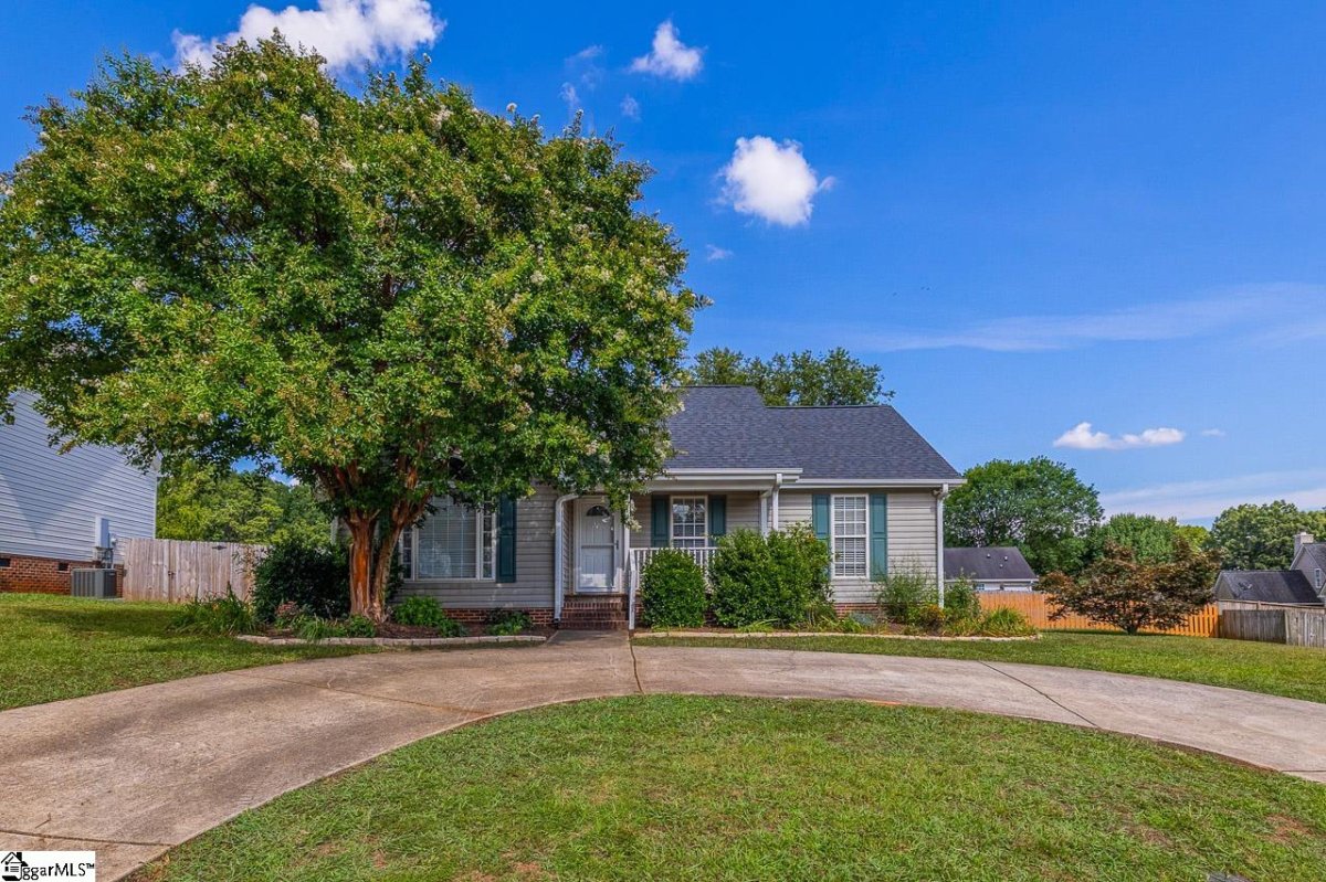 1102 Dunwoody Drive