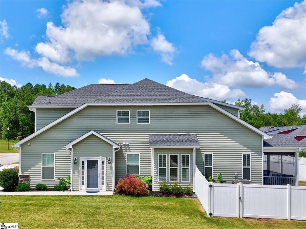 100 Greensdale Lane