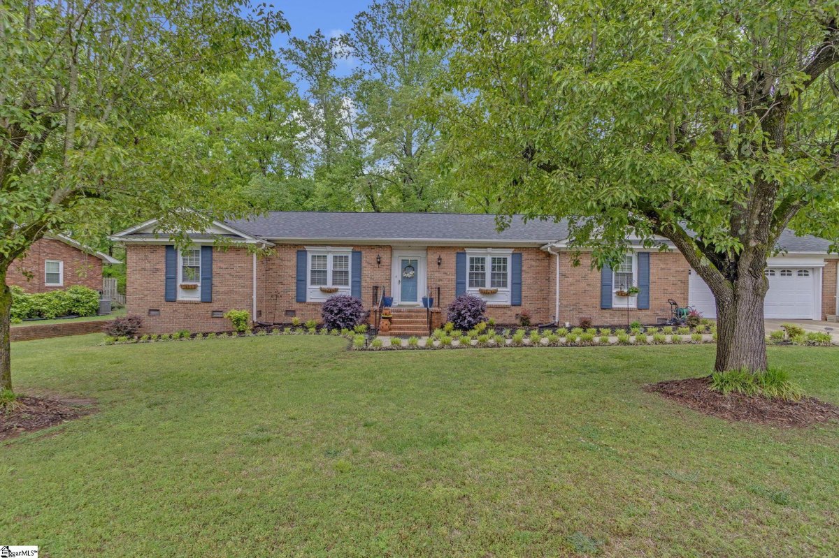 303 Asbury Circle