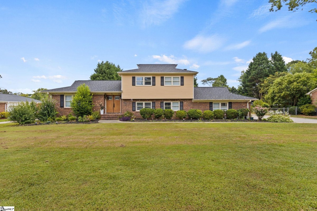 724 Hudson Road
