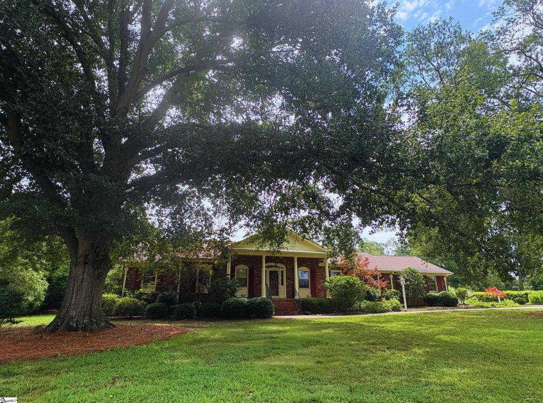 718 Parkview Drive