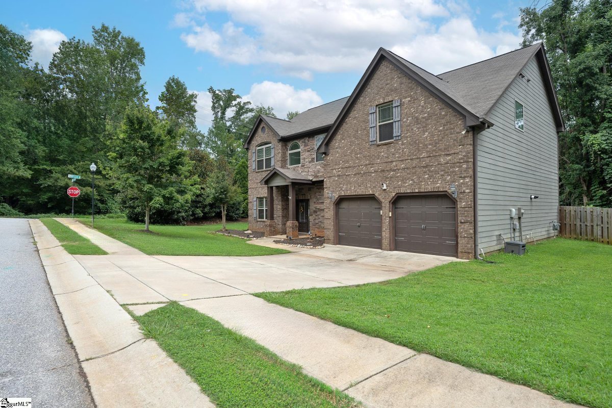 101 Harvest Brook Way