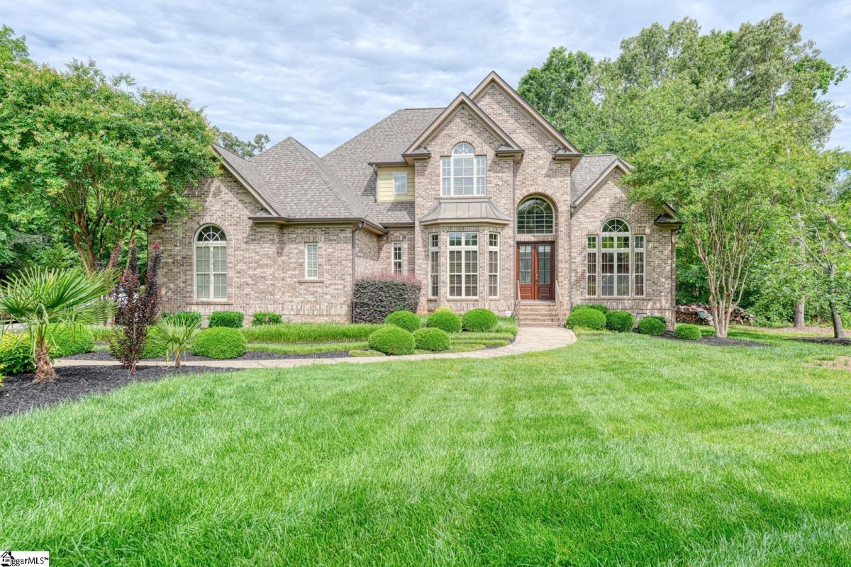 122 Beacon Hill Road