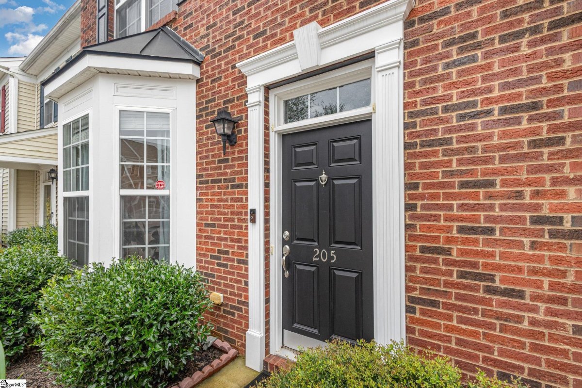 205 Bedwin Court